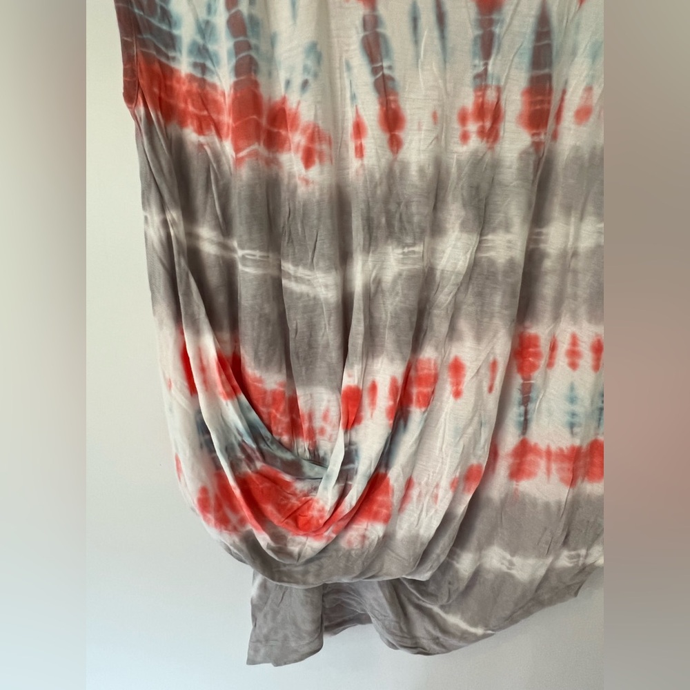 Young Fabulous & Broke Red and Gray Tie-Dye Top and matching skirt - Picture 8 of 15